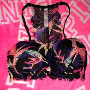 Victoria’s Secret Pink Leaf Date Racerback Bra